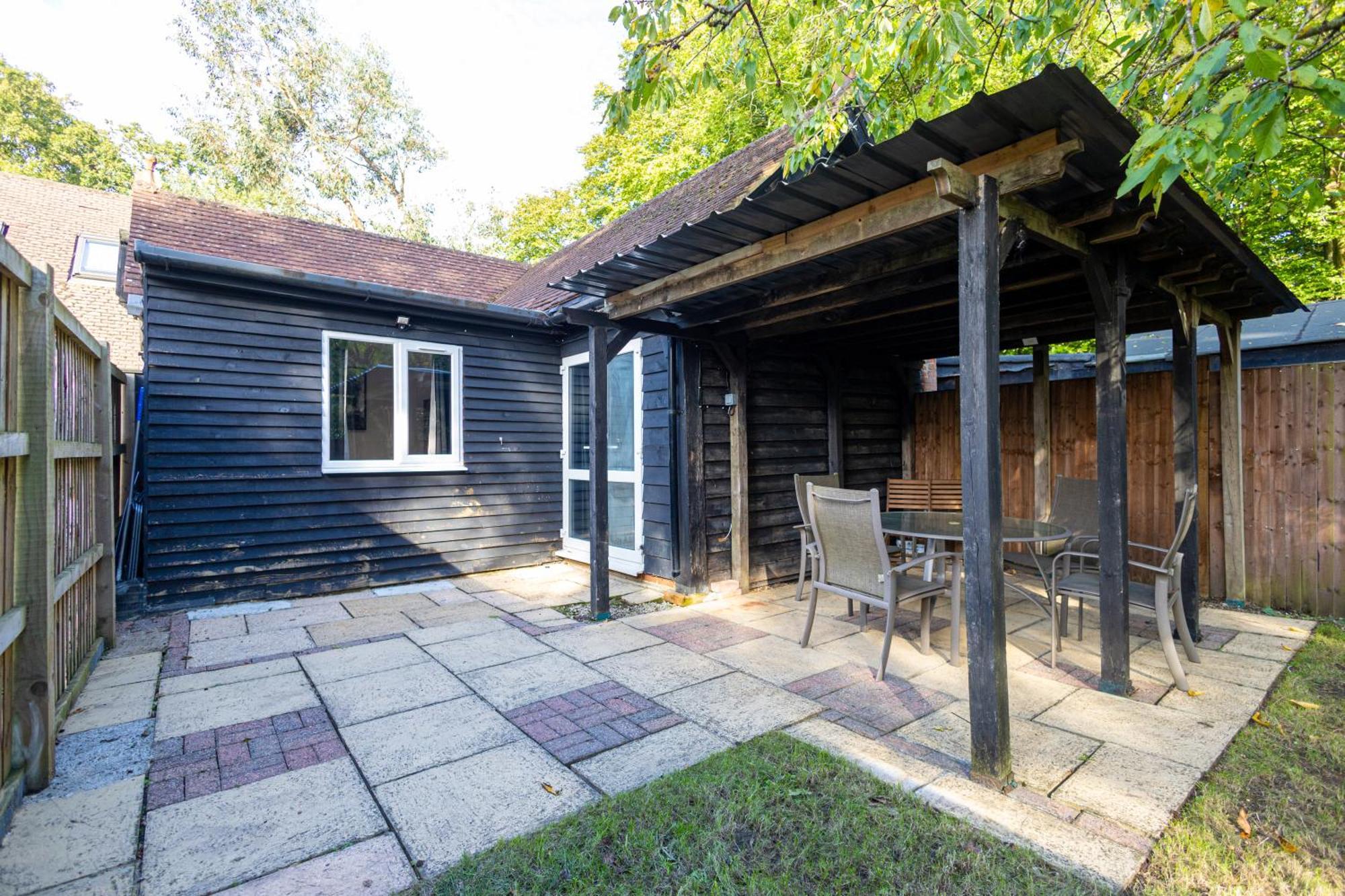 Charming Cottage I Harry Potter Studios Nearby Watford  Exteriör bild